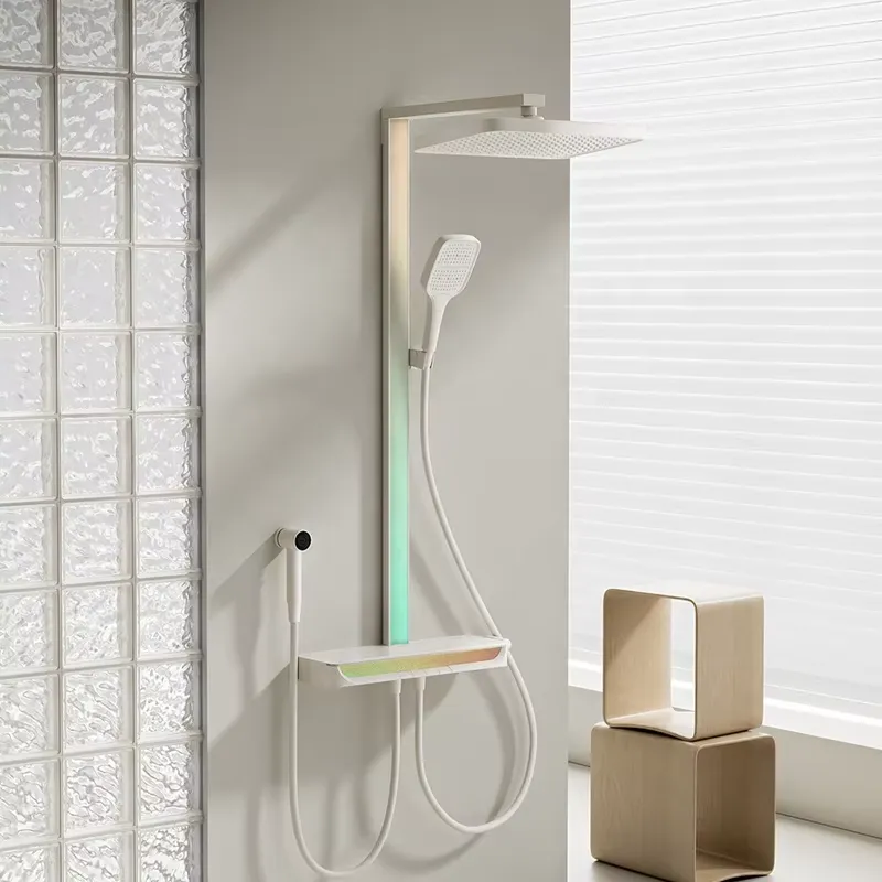 Home And Bathroom - Juego de ducha digital de latón